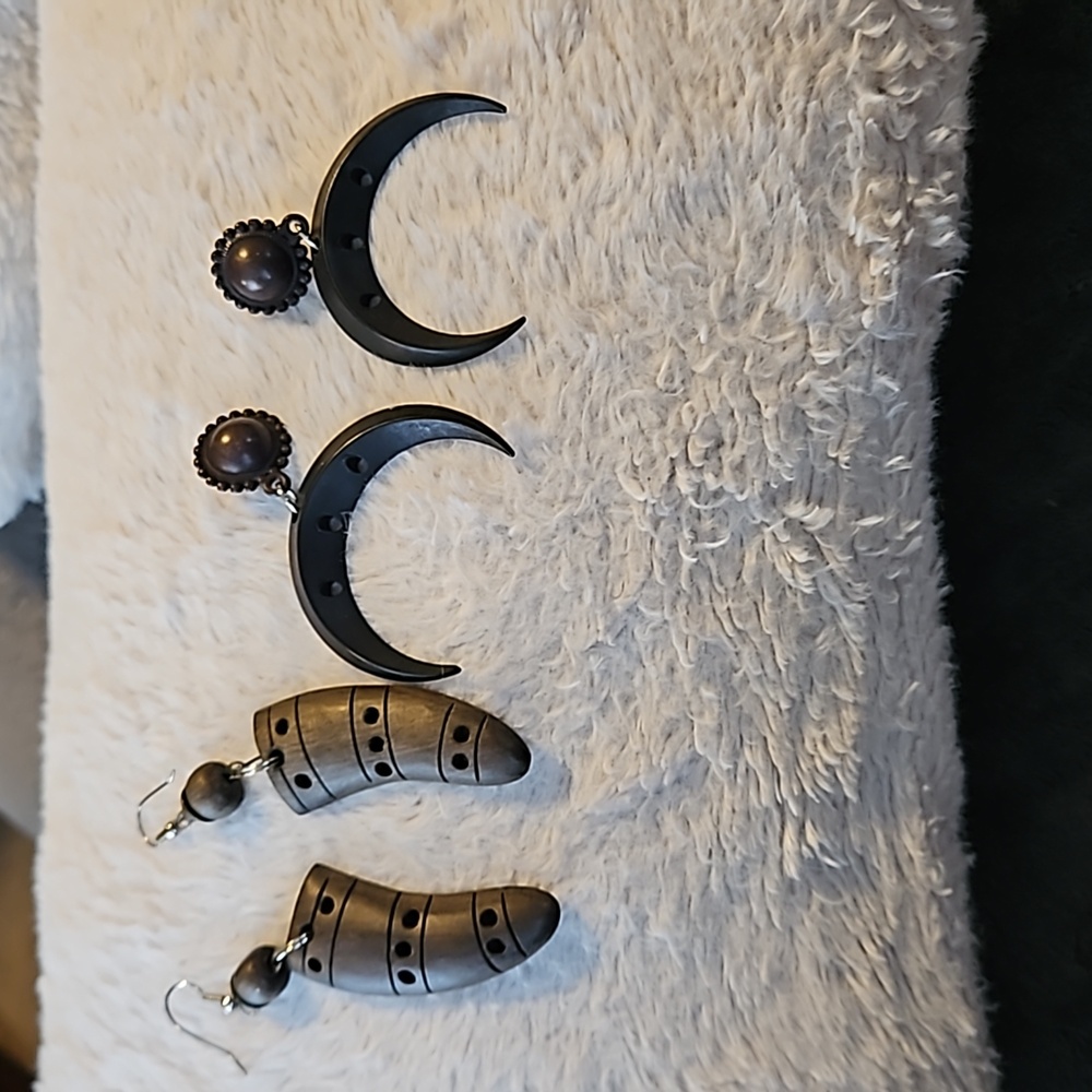 Earrings made of wood super cute brown